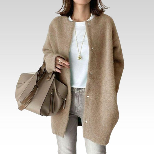 STELLA | ZEITLOSE STRICKJACKE FÜR DAMEN MIT STIL